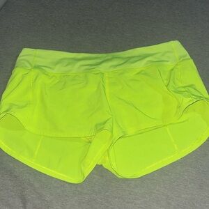 lululemon shorts size 8